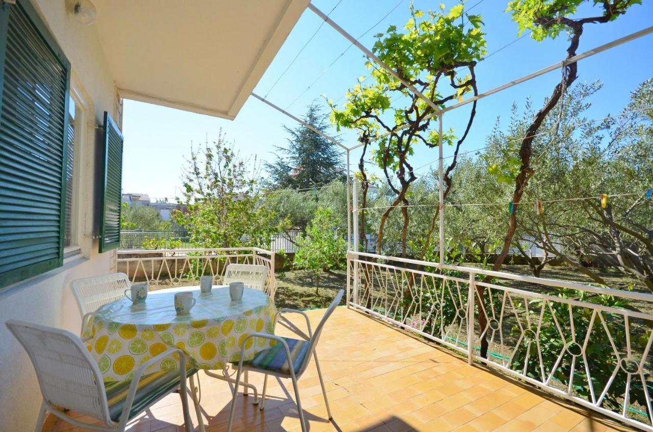 Apartments Secret Garden Vodice Exterior foto